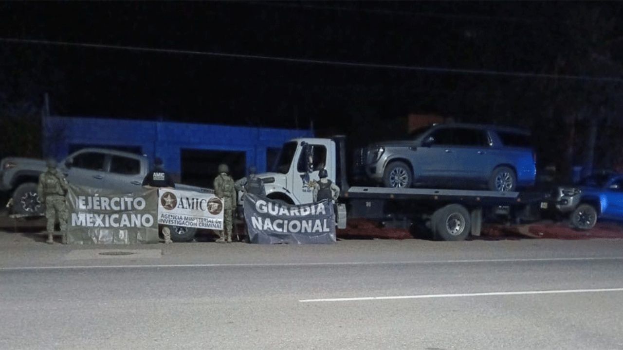 Aseguran en Sonora camionetas robadas en EU; valen más de 2 millones de pesos