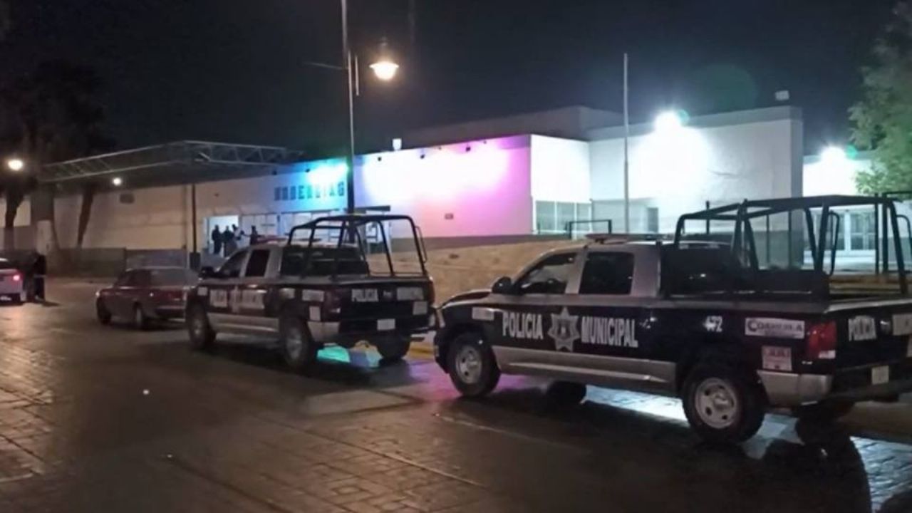 Murió en el hospital: Sujeto apuñala a taxista y lo despoja de su vehículo en Coahuila