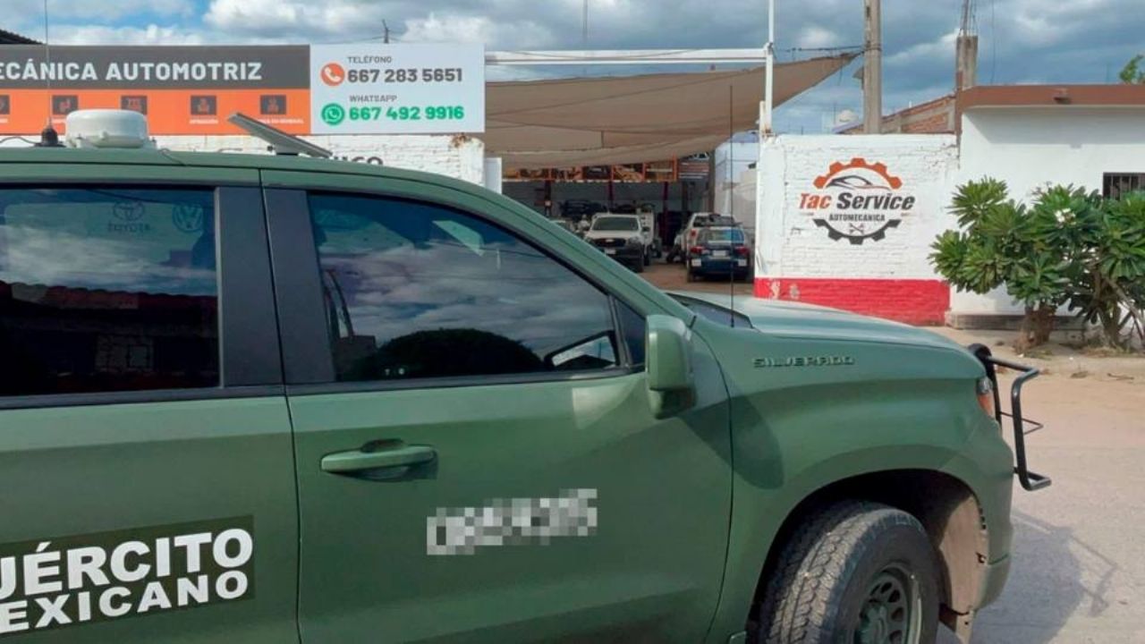 Rafaguean con armas de grueso calibre a policías afuera de taller mecánico en Culiacán