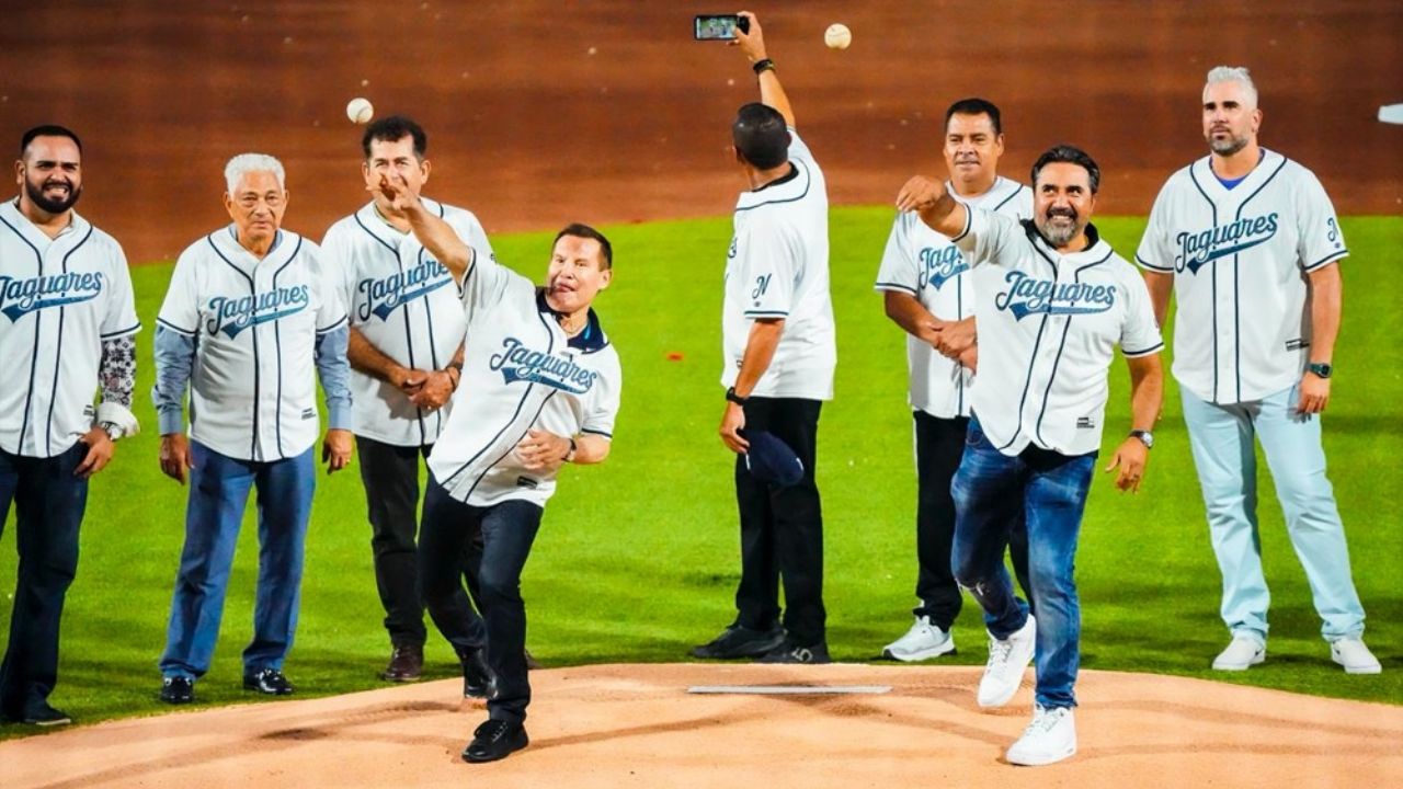 Dos de las leyendas deportivas más grandes de México abrieron el telón de los Jaguares de Nayarit