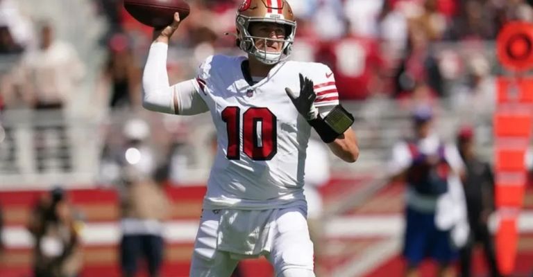 Mac Jones ha cumplido con creces como suplente