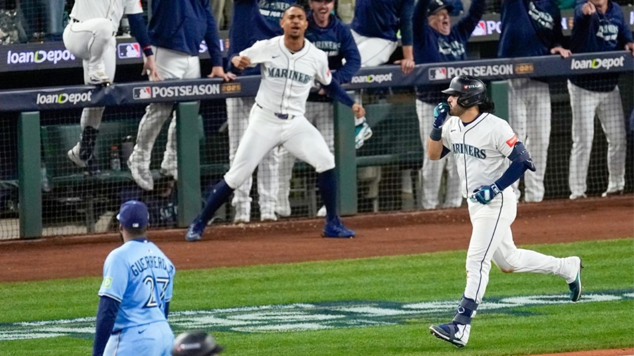 Eugenio Suárez se viste de héroe en victoria de los Mariners sobre los Blue Jays en la SCLA