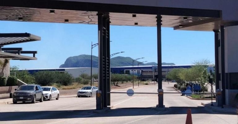 Bomberos de Hermosillo se encargaron del siniestro.