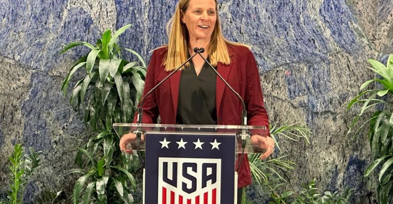 Parlow hizo el anuncio de este acuerdo