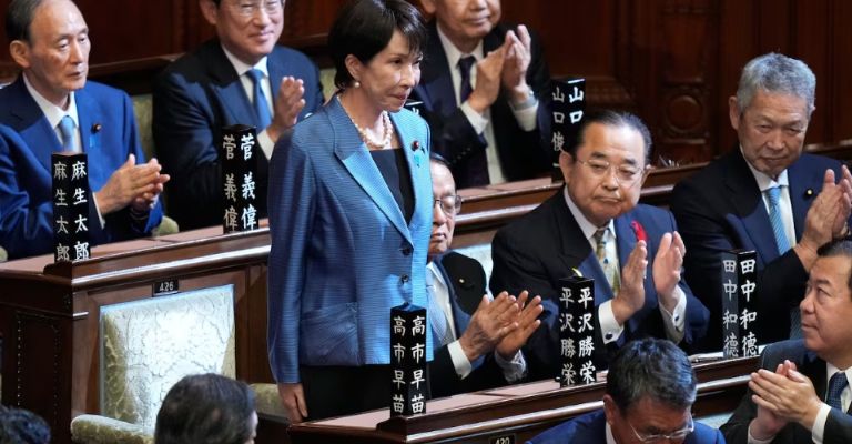 Sanae Takaichi se convierte en la primera gobernante de Japón