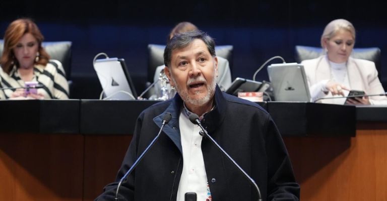 Su salida está programada para este jueves y que regresará a México el 2 de noviembre