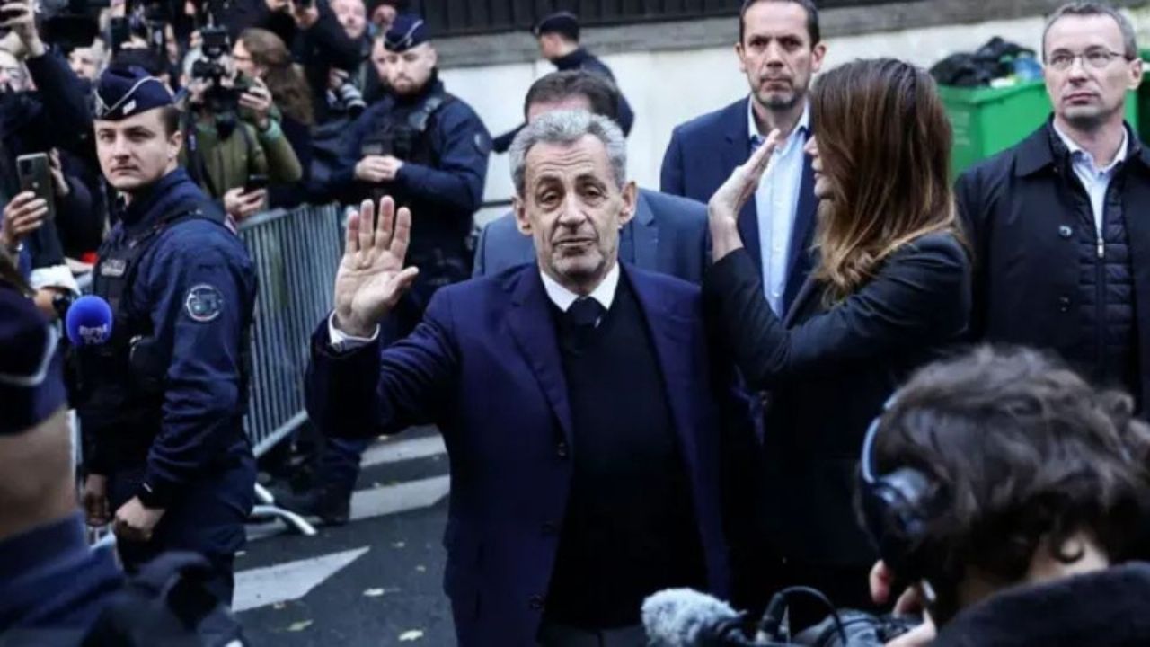 Expresidente de Francia, Nicolas Sarkozy es ingresado a prisión por financiación ilegal de campaña