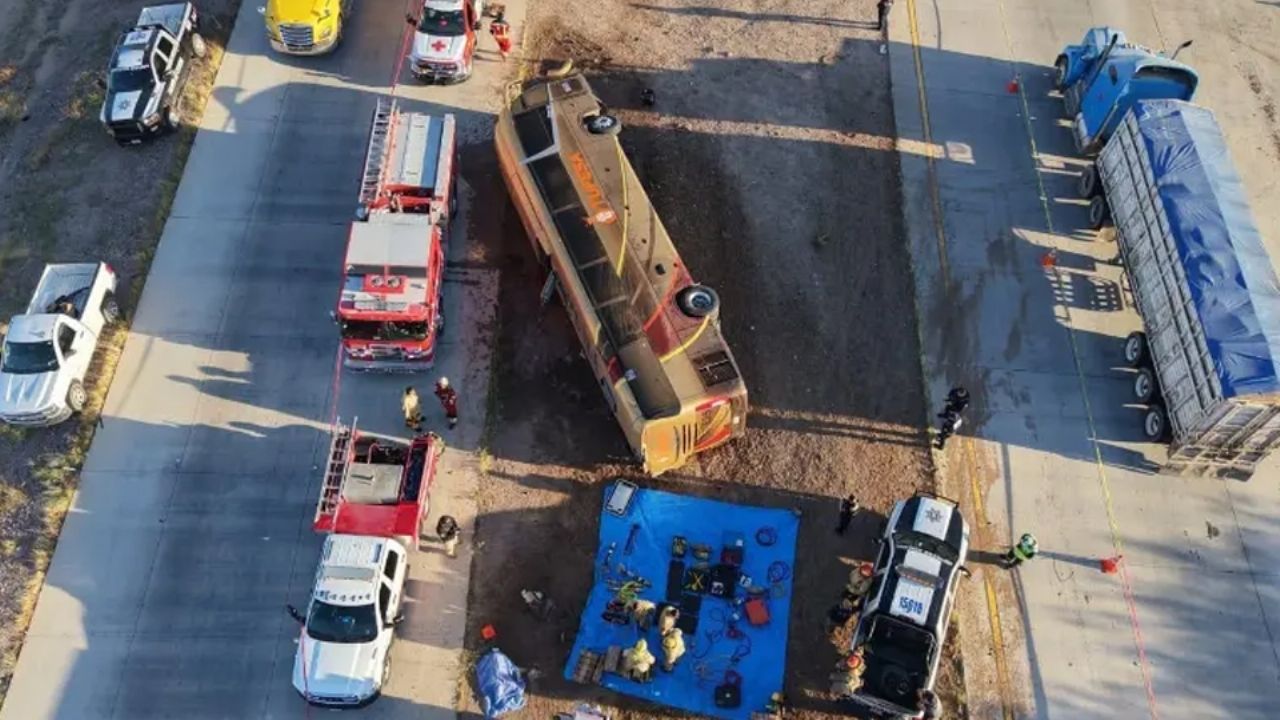 Choferes implicados en camionazo de autobús de pasajeros podrían ser vinculados a proceso este martes