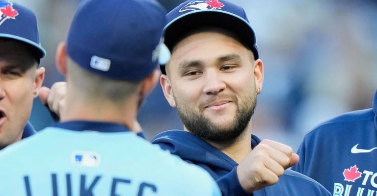 Bichette entrenó con sus compañeros