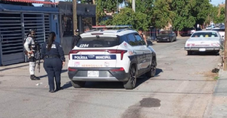 La joven lesionada fue identificada como Karina 'N', de 22 años de edad.