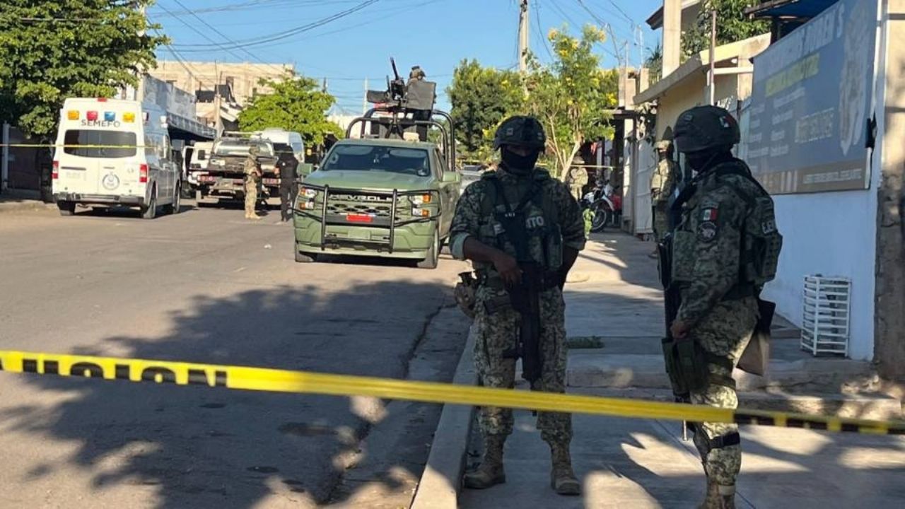 Sicarios ejecutan a balazos a joven dentro de una marisquería al surponiente de Culiacán