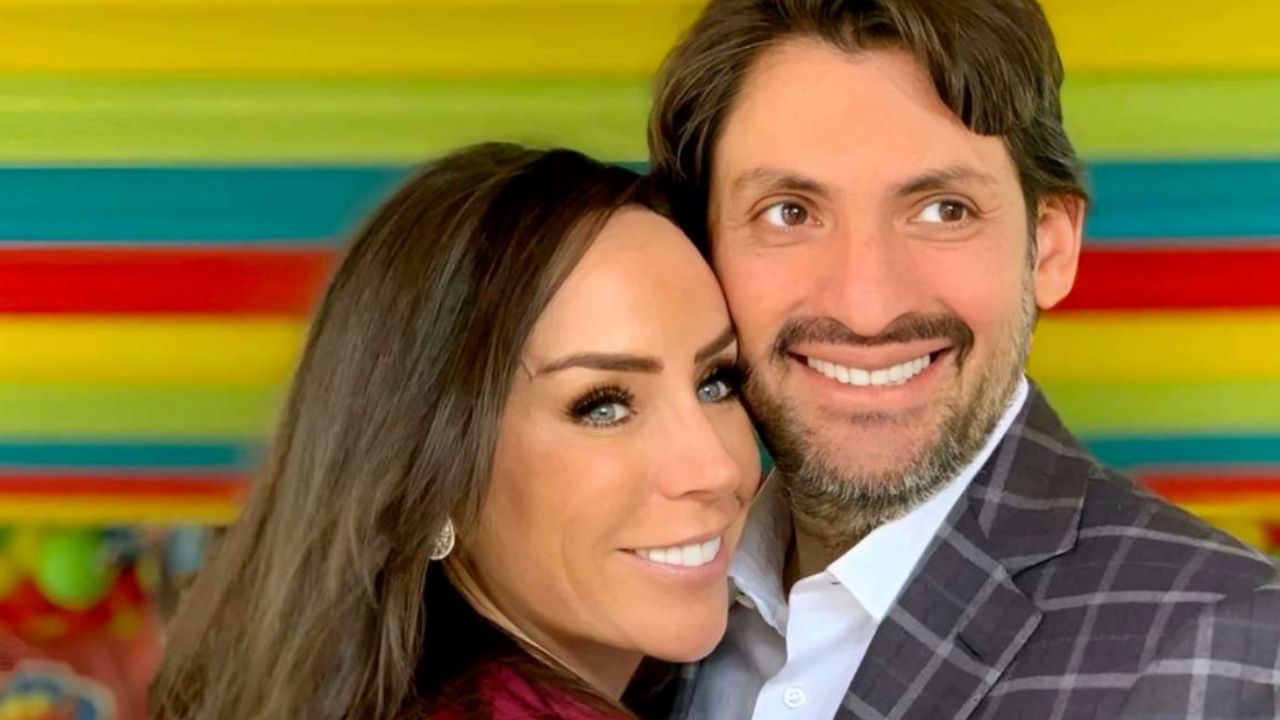 FGR confirma que el 12 de noviembre Víctor Álvarez Puga, esposo de Inés Gómez Mont, podría ser deportado