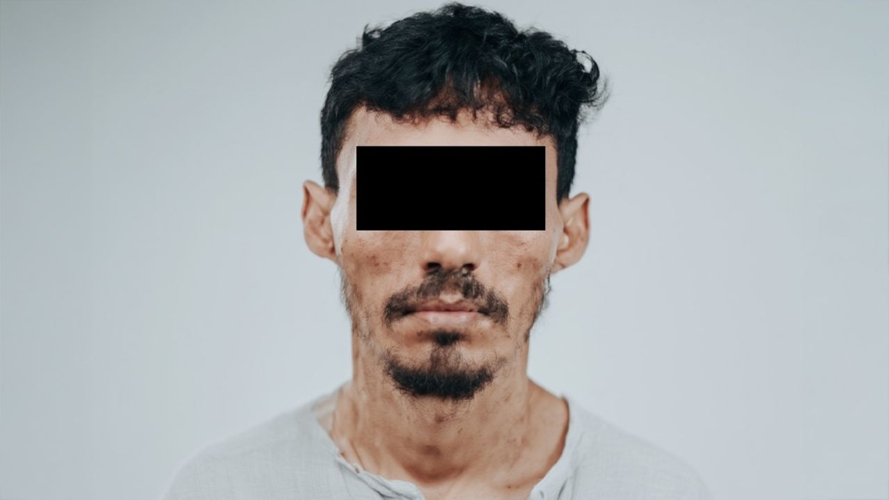 Arrestan a ladrón en Hermosillo: Hizo boquete en minisuper para robar cigarros y chocolates