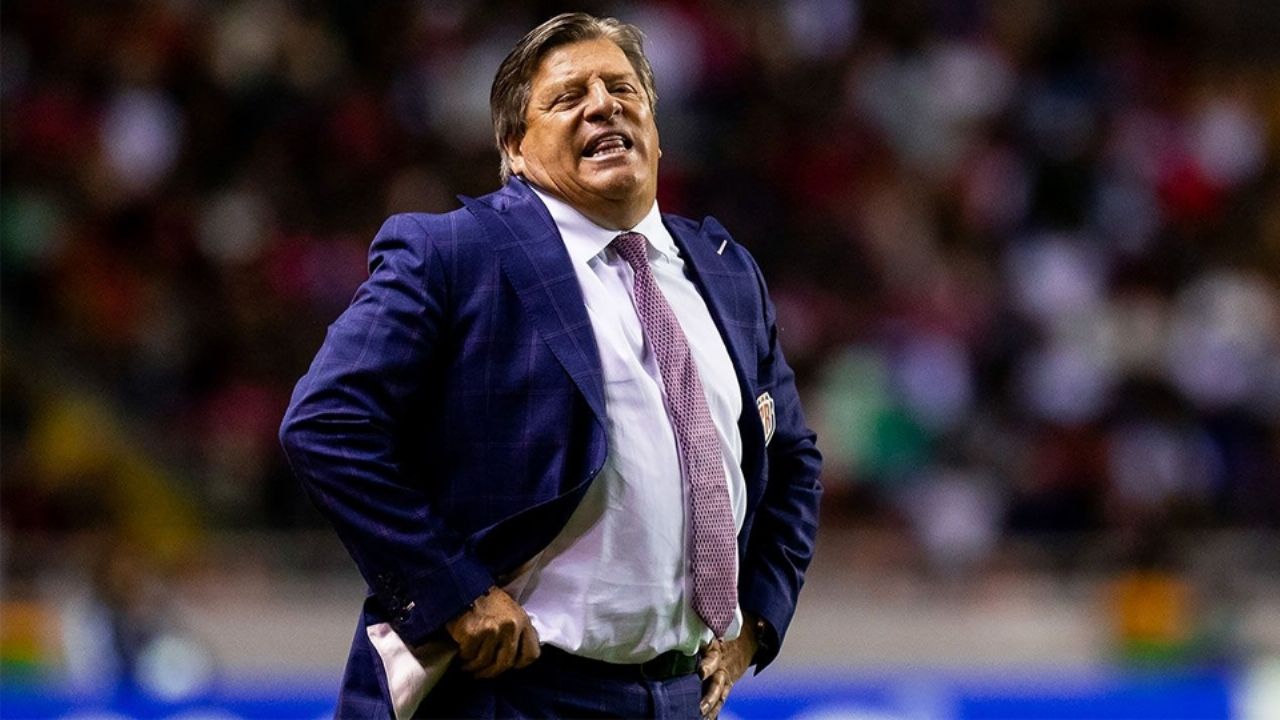 Miguel ‘Piojo’ Herrera ‘pelea’ con directivo; su puesto con la Selección de Costa Rica se pone en riesgo