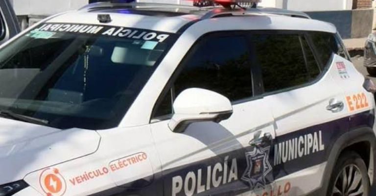 El hecho derivó en la detención de dos jóvenes de 16 y 17 años.