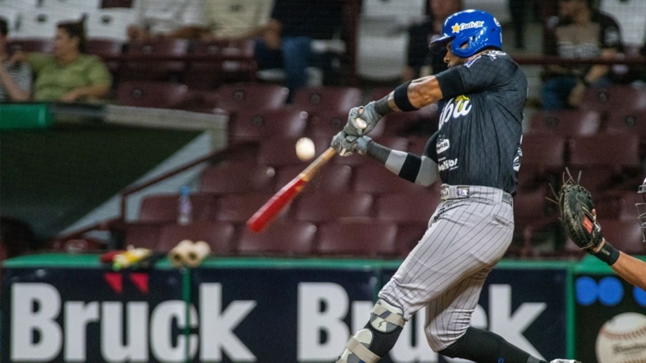 Los Yaquis de Obregón aseguran serie en Culiacán y no sueltan la cima de la LAMP