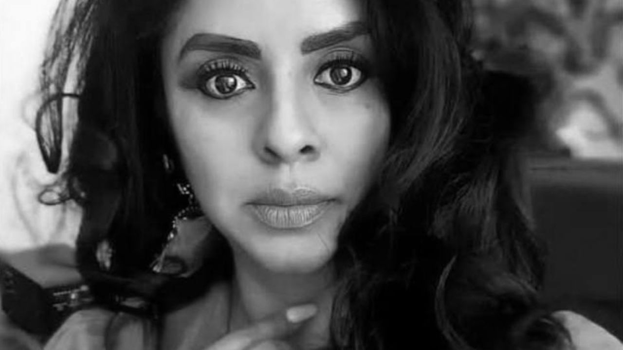 Ejecutan a balazos a regidora de San Juan Cacahuatepec, Oaxaca, cuando salía de su casa