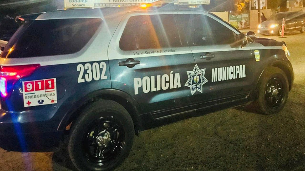Hijo de policía es ejecutado en San Luis Río Colorado; alcanzó a salir del auto antes de morir