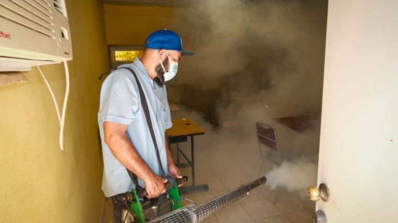 Navojoa: Pobladores de la Comisaría Rosales piden fumigar sus escuelas ante la amenaza del dengue