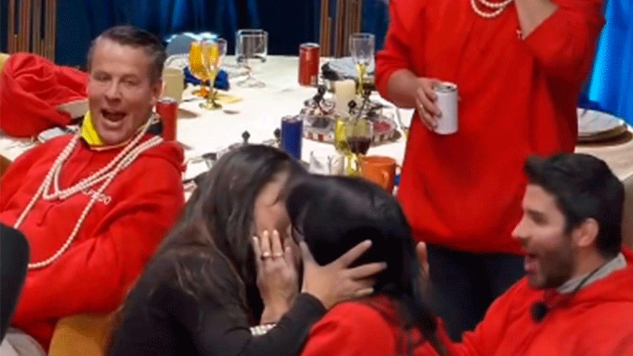 Fiesta en ‘La Granja VIP’ termina con beso atrevido entre Kim Shantal y Fabiola Campomanes