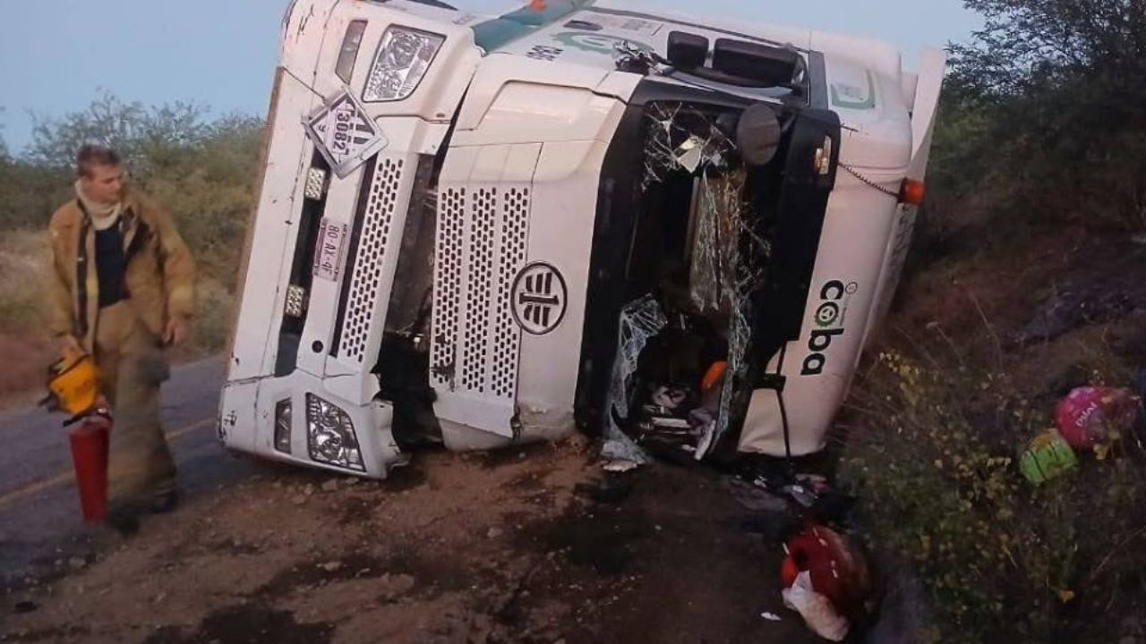 Se registra accidente sobre la carretera Mazocahui-Moctezuma; reportan a tres lesionados