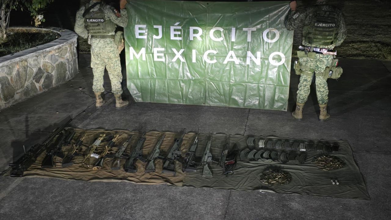 Golpe al crimen en Michoacán: Aseguran armamento y más de 300 kilos de droga sintética