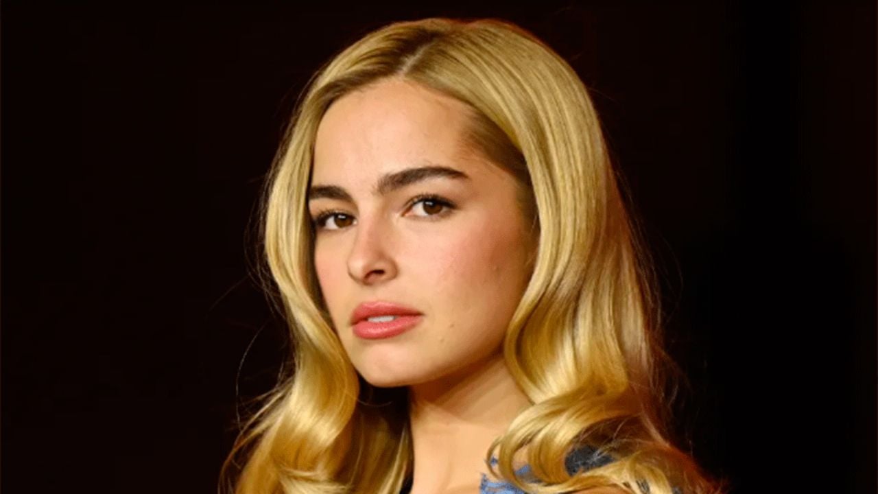 ¿Addison Rae escribió con ChatGPT su agradecimiento a los Grammy? Fans aseguran que es ‘fake news’