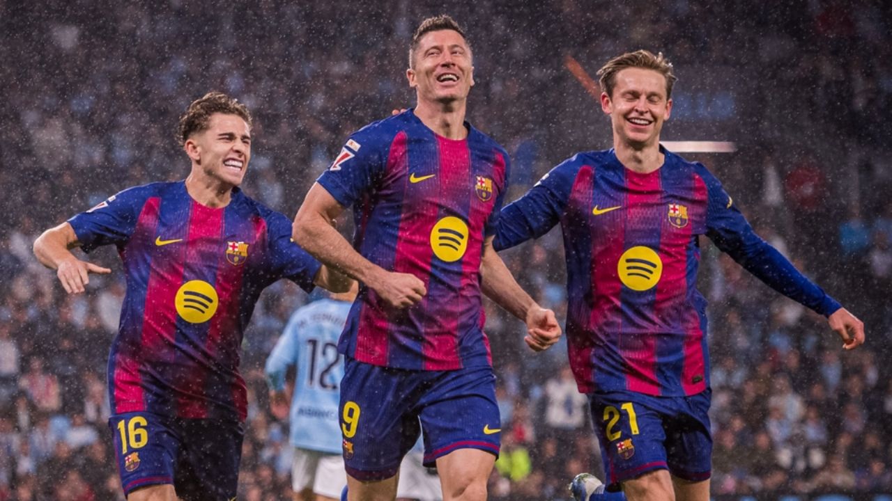Robert Lewandowski se anota ‘hat trick’ y el Barcelona golea al Celta de Vigo en LaLiga