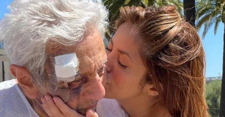 Padre de Shakira, William Mebarakk, es reportado grave y sin esperanzas de mejoría