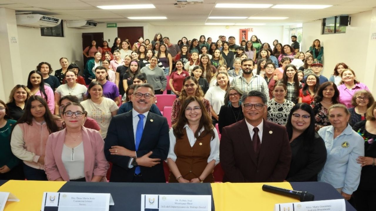 Celebra la Universidad de Sonora 60 años de enseñanza del Trabajo Social