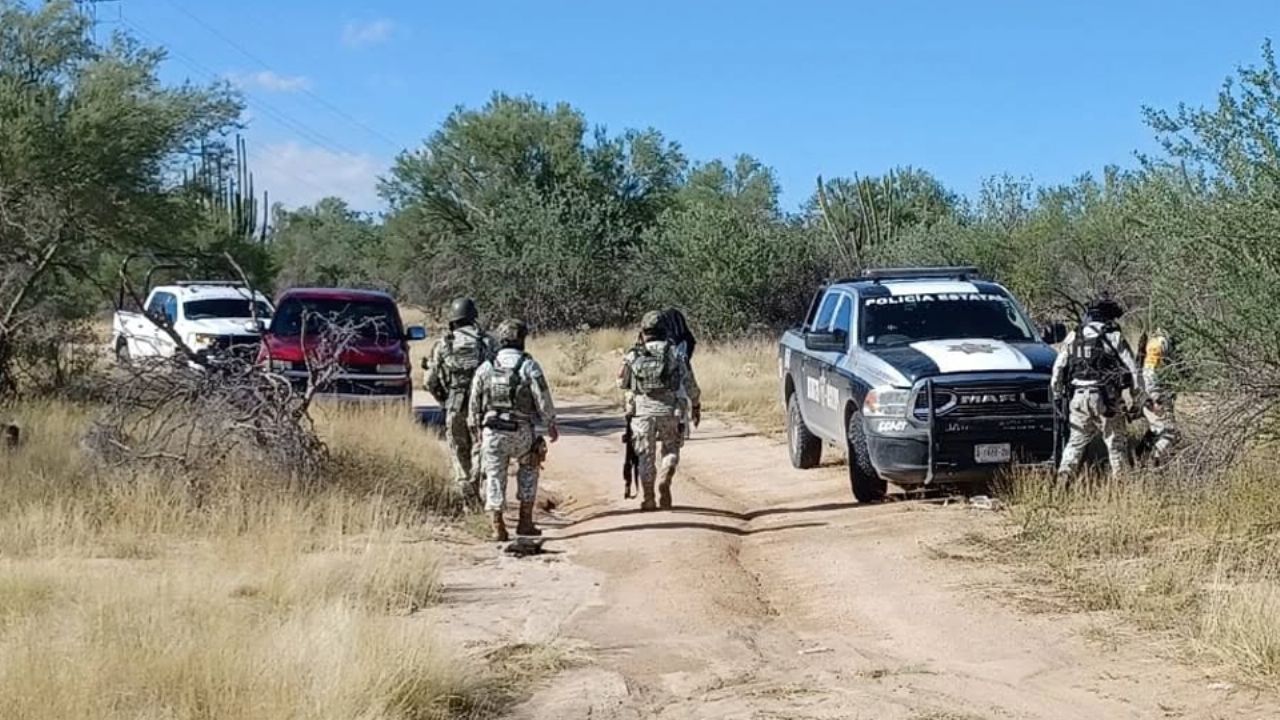 Hallan dos fosas clandestinas a las afueras de Hermosillo; contienen ropa y restos humanos