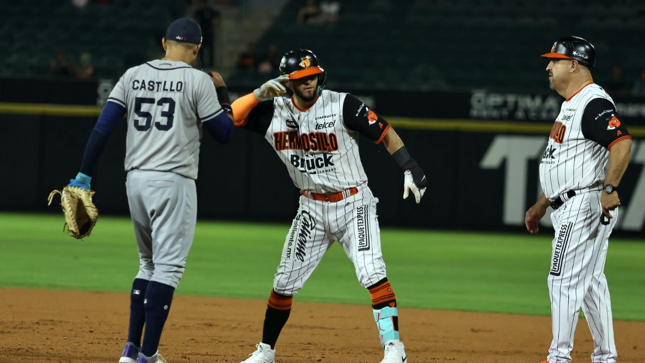 LAMP: Naranjeros y Jaguares protagonizan aguerrido duelo en el Fernando Valenzuela