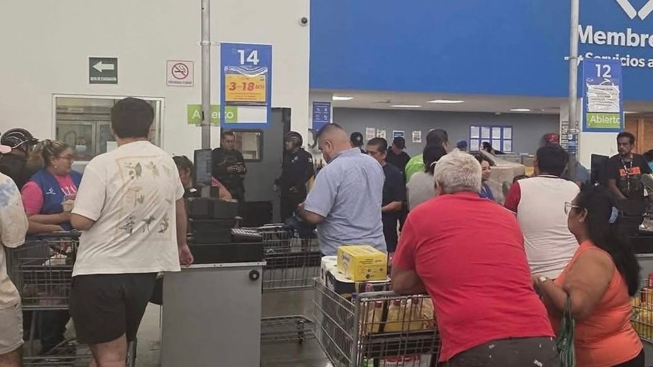 En pleno Buen Fin 2025, hombres armados irrumpen en Sam’s Club y ejecutan violento atraco