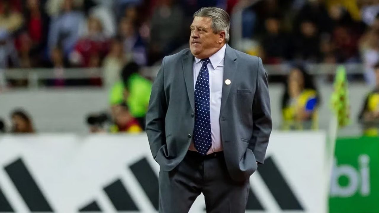 “Mexicano, hijo de pu..”: Tunden al ‘Piojo’ Herrera luego de que Costa Rica quede fuera del Mundial 2026