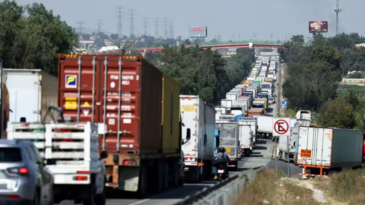 Empresarios del sur de Sonora expresan preocupación por cierre de carreteras y aduanas