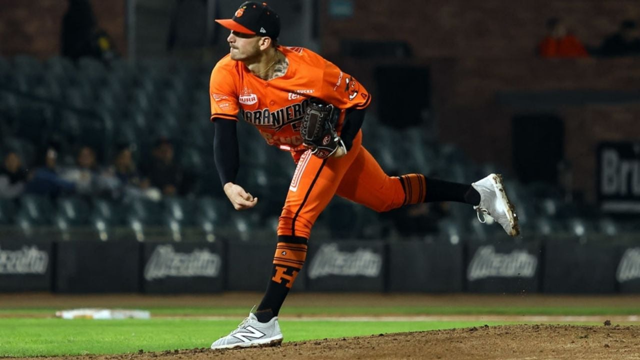 Los Naranjeros dan el primer golpe en casa ante el Tucson Baseball Team