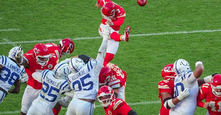 Butker metió el gol de campo de la victoria