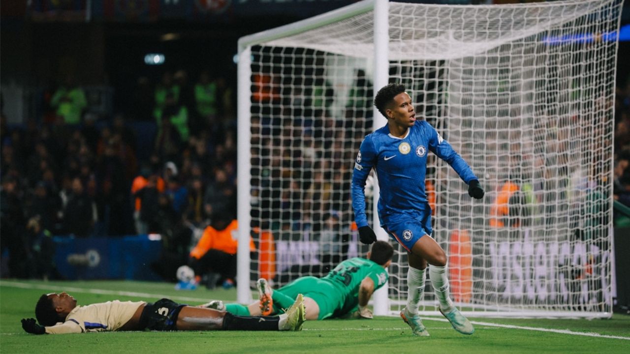 Chelsea le da una ‘repasada’ al Barcelona que sigue sin ganar de visitante en la Champions League