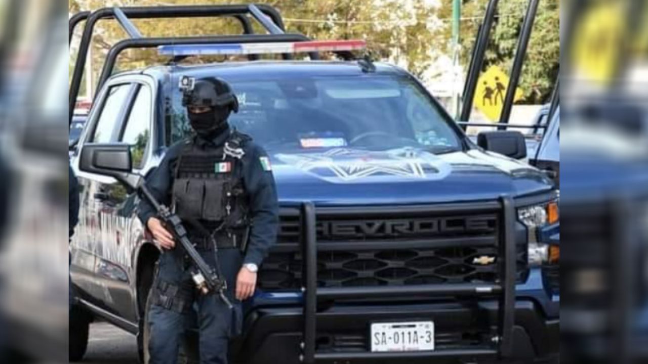 Cadáver de adulto mayor con golpes politraumáticos encontrado en el patio de una vivienda en Sinaloa