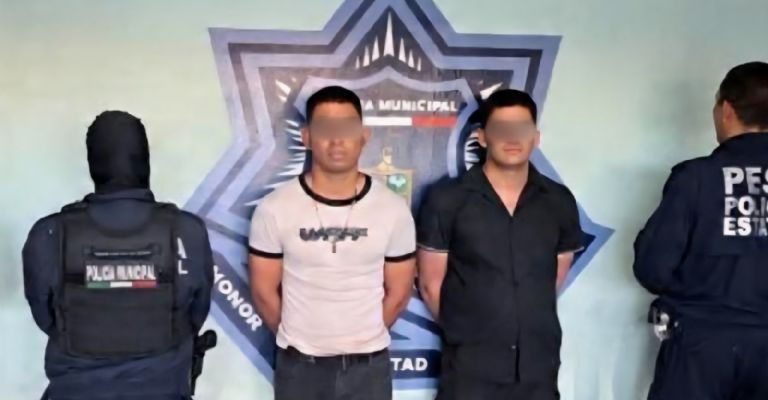 Los detenidos fueron identificados como Carlos 'N.', de 29 años de edad, y Abel 'N.', de 23 años.