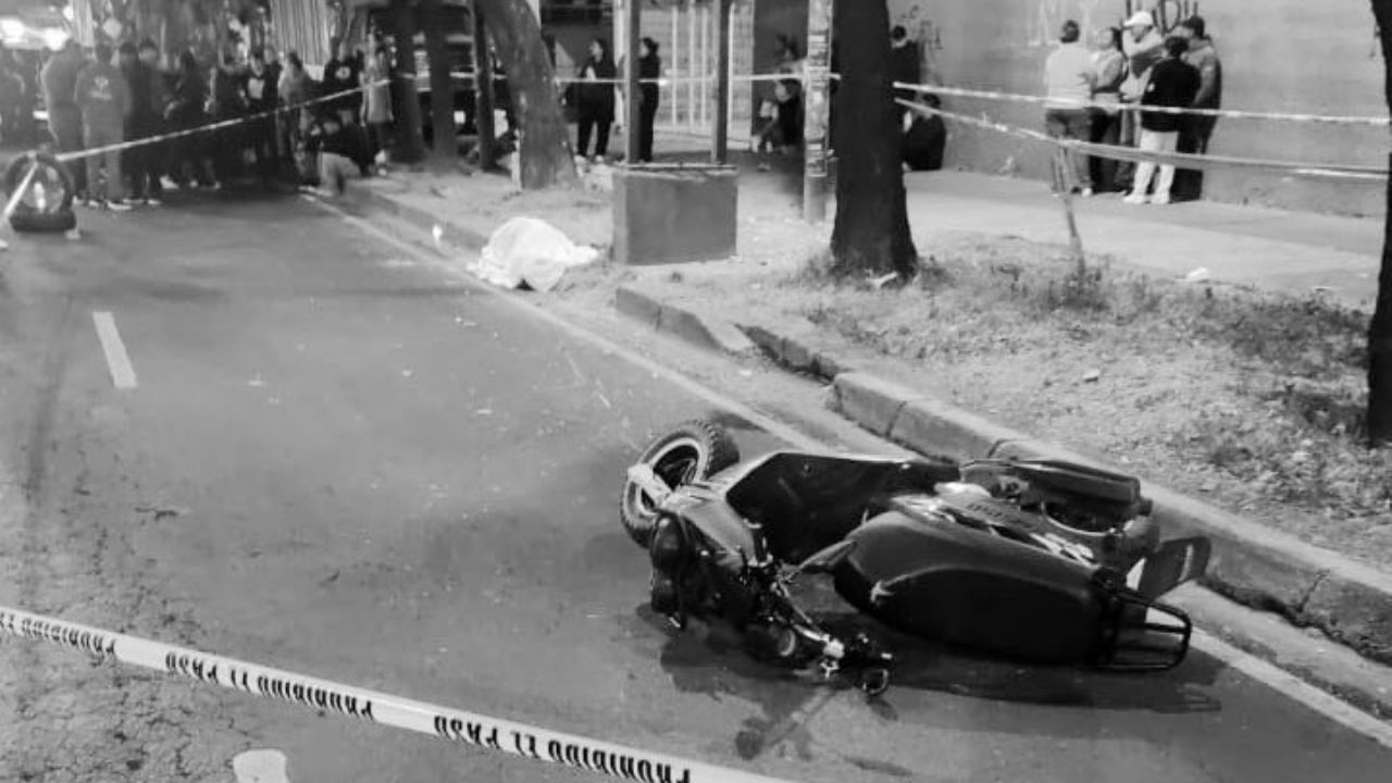 FATAL accidente en Iztapalapa: Motociclista muere tras ser embestido; responsable huye de la escena