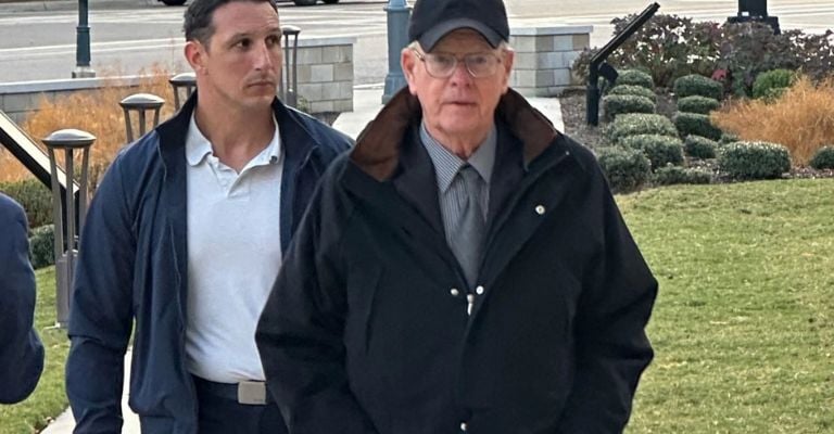 Jim France es el dueño de la Nascar