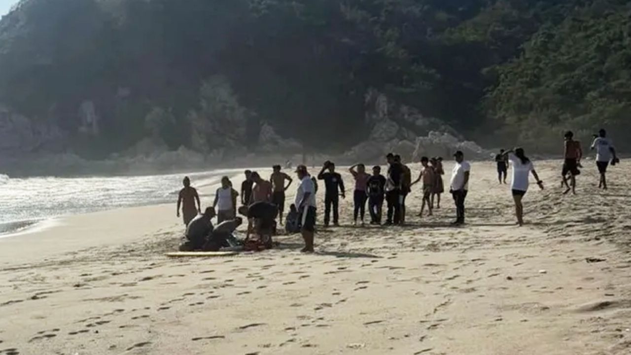 Tragedia en Oaxaca: Pequeña de solo 10 años muere ahogada tras ser arrastrada por el mar