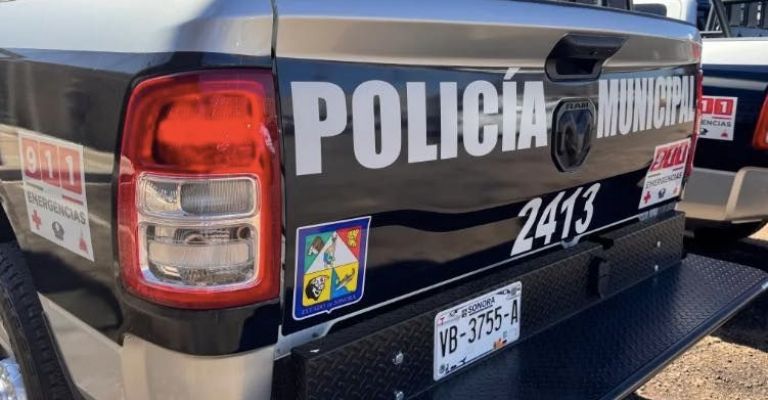 Detienen a hombre que provocó una persecución policial en calles de Nogales, Sonora.