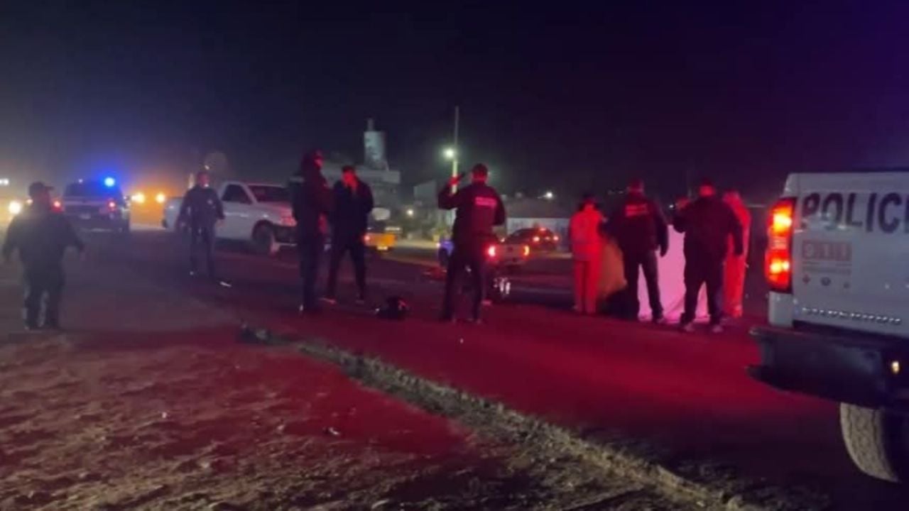 Le cortan la circulación y muere al impactarse: Motociclista sufre accidente en carretera de Sonora