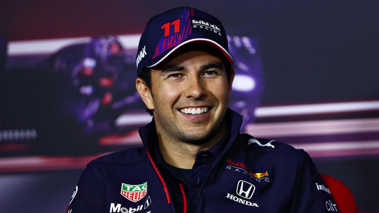 ‘Checo’ Pérez se ‘burla’ tras el fracaso de Verstappen y felicita a Lando Norris por su título de la F1