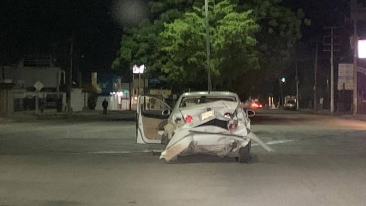Fuerte choque en Navojoa: Reportan personas lesionadas tras una colisión entre dos vehículos