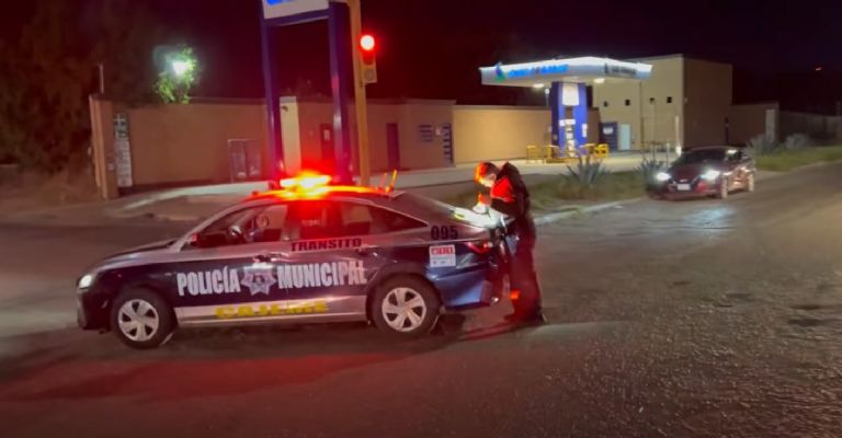 Una unidad de Tránsito Municipal se trasladó al lugar para realizar el peritaje correspondiente.