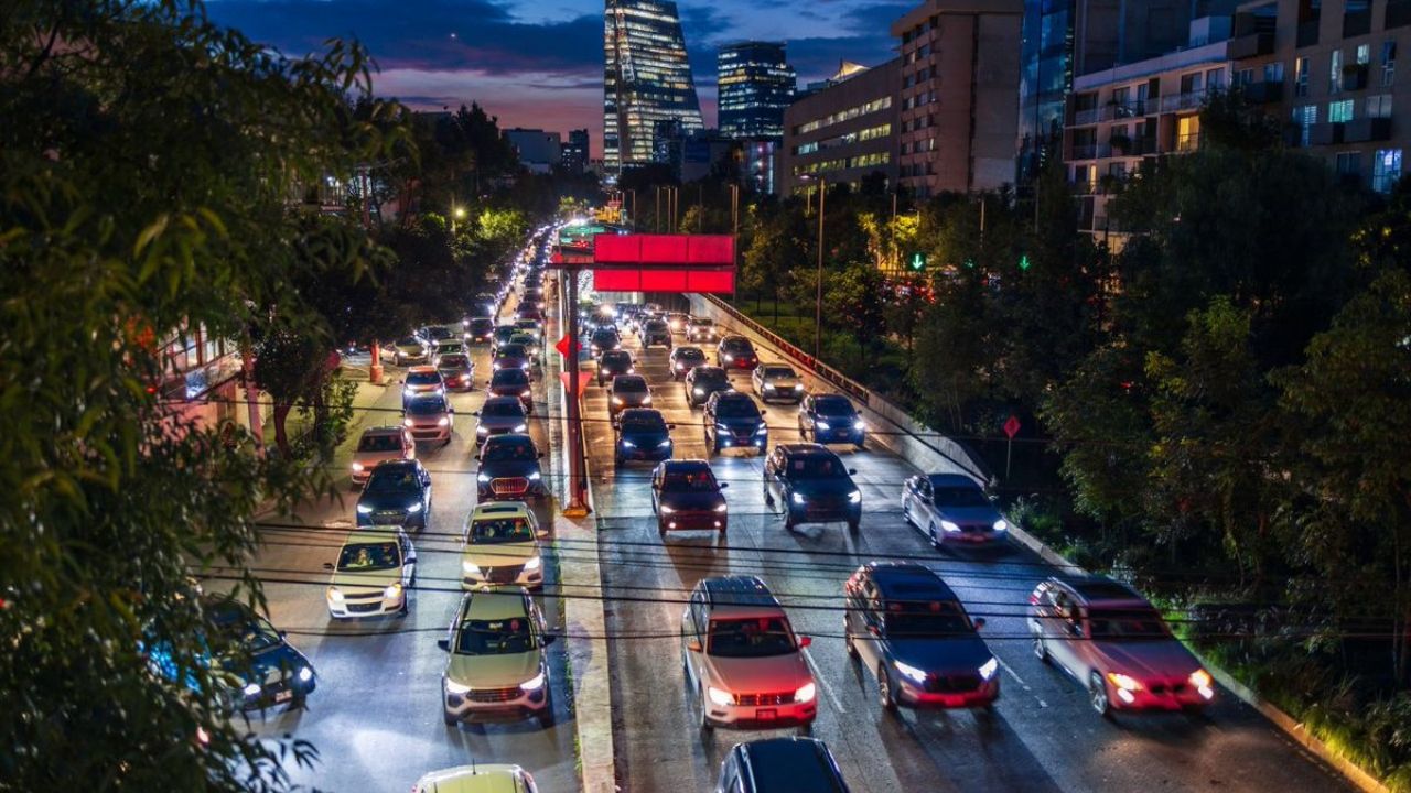 Hoy No Circula MARTES 9 de diciembre: Vehículos que NO transitan en CDMX y Edomex HOY