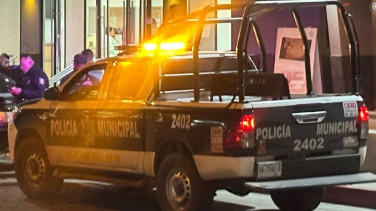 Niño de 3 años es embestido por una camioneta en Nogales; habría salido solo de su hogar